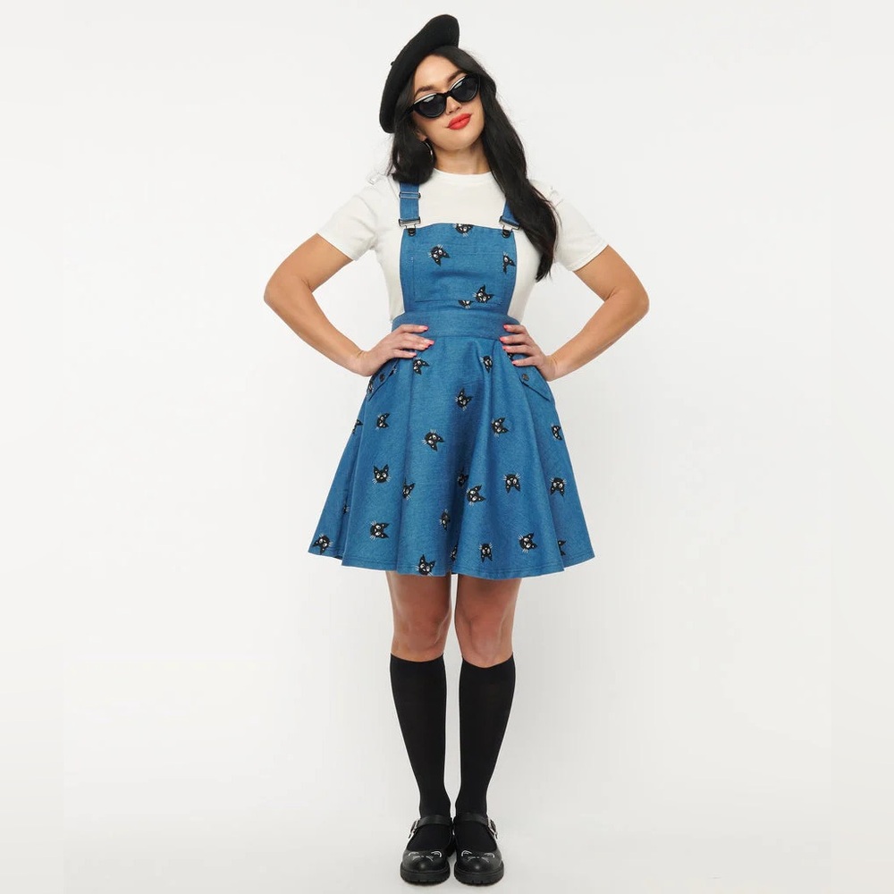 Unique Vintage Blue Denim & Black Cats Brionne Pinafore Skirt - NWT Medium 6/8